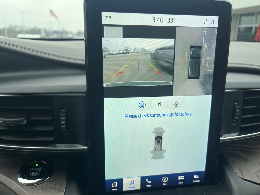 Used 2020 Ford Explorer Platinum w/ Premium Technology Package image 20