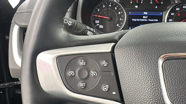 Used 2024 GMC Terrain SLT image 23