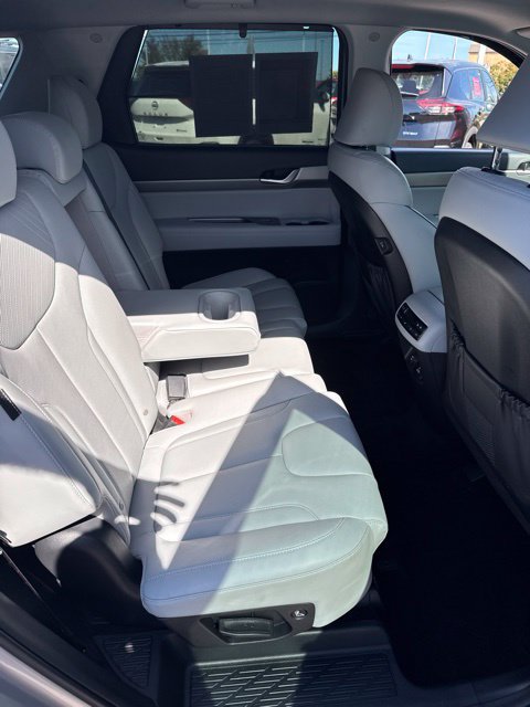 Used 2025 Hyundai Palisade SEL AWD/4WD image 25