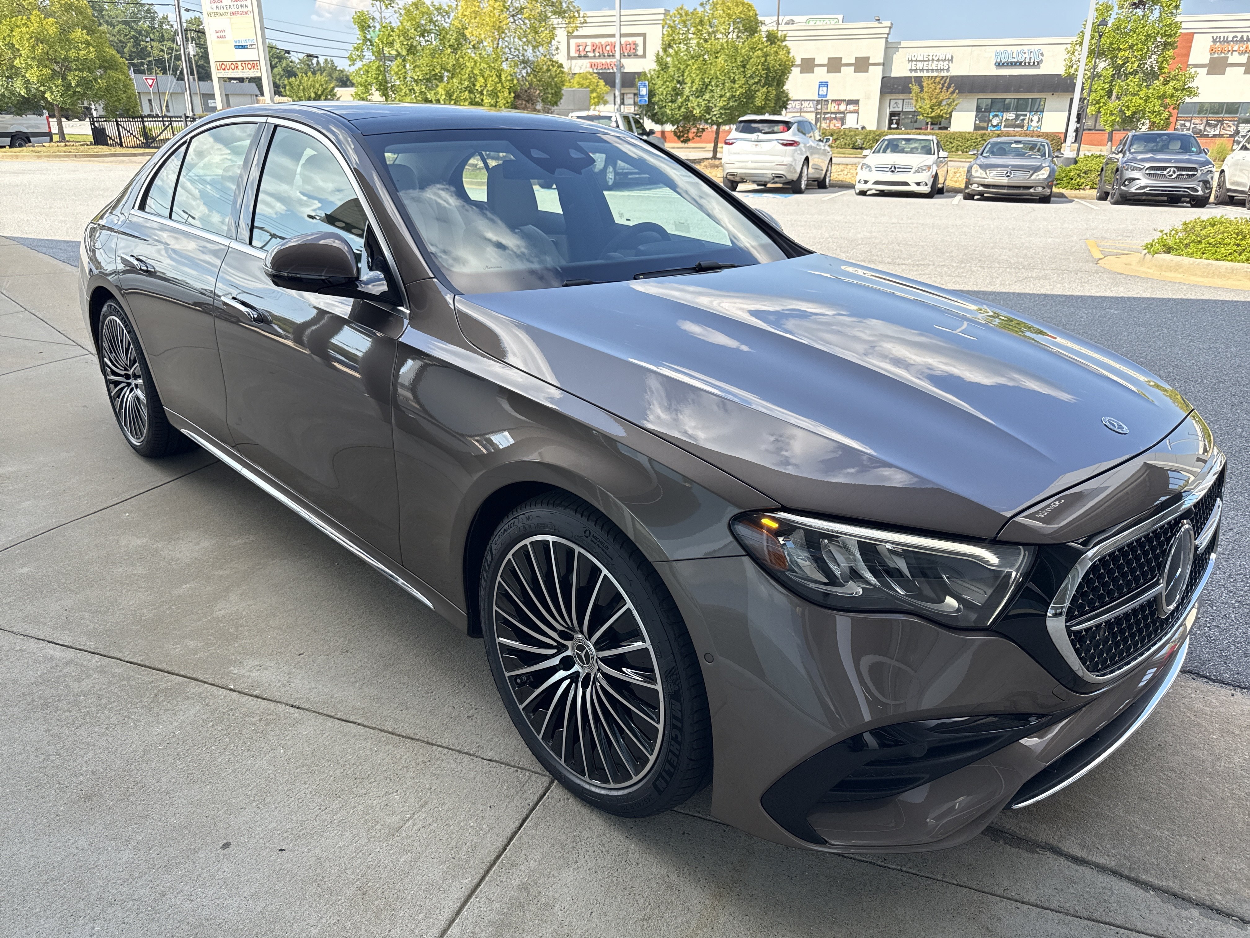 New 2027 Mercedes-Benz E 350 Sedan image 14