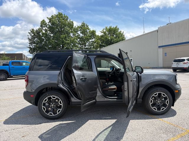 New 2026 Ford Bronco Sport Outer Banks w/ Outer Banks Tech Package+ AWD/4WD image 11