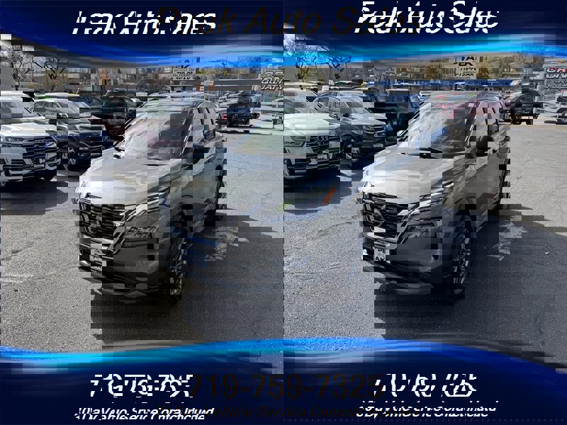 Used 2023 Nissan Rogue S image 3