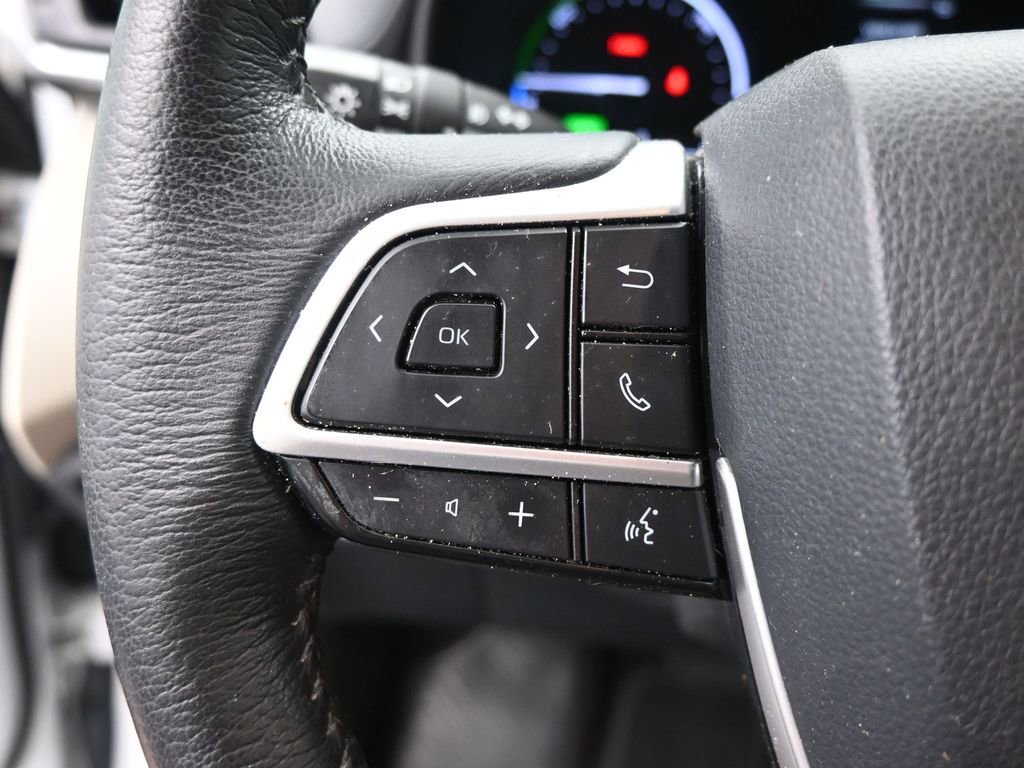 Used 2021 Toyota Sienna XLE image 28