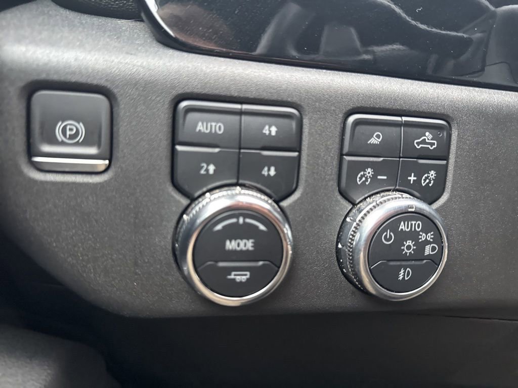 Used 2023 GMC Sierra 1500 Elevation w/ Elevation Premium Package image 29