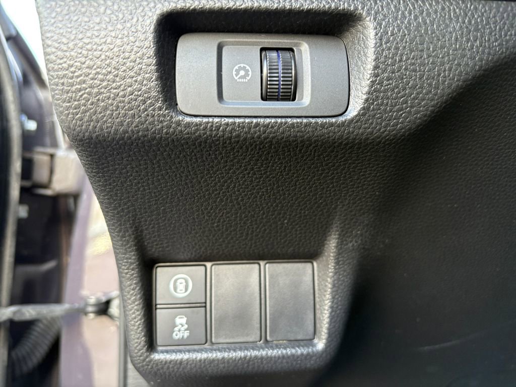 Used 2023 Honda Civic EX-L image 5