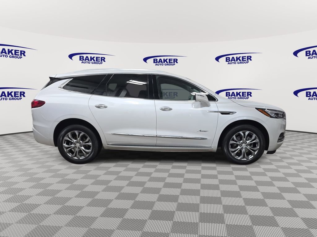 Used 2021 Buick Enclave Avenir w/ Avenir Technology Package image 4