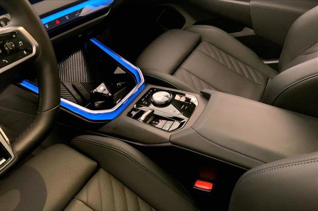 Certified 2025 BMW X3 xDrive30i w/ Premium Package image 22