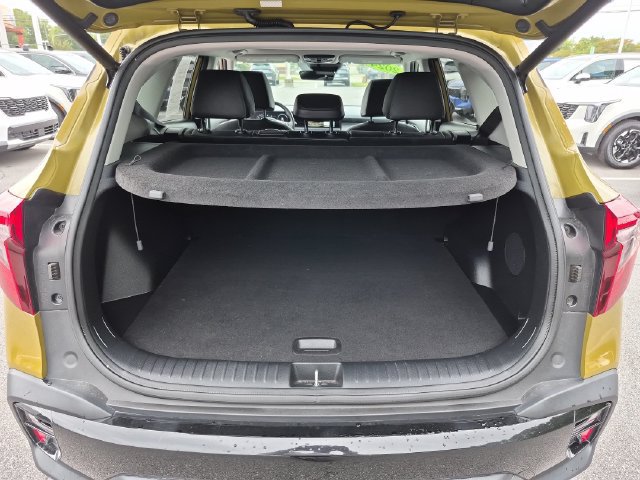 Used 2024 Kia Seltos SX w/ SX Sunroof Package AWD/4WD image 24