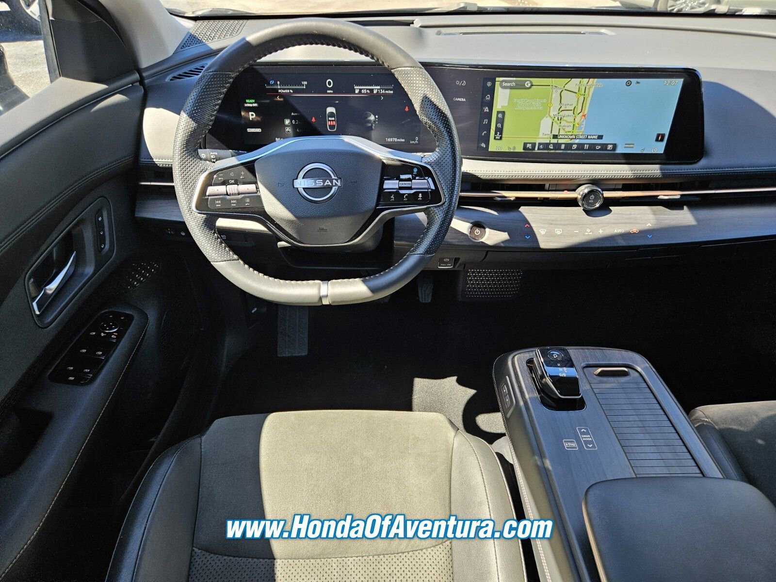 Used 2024 Nissan Ariya FWD image 9