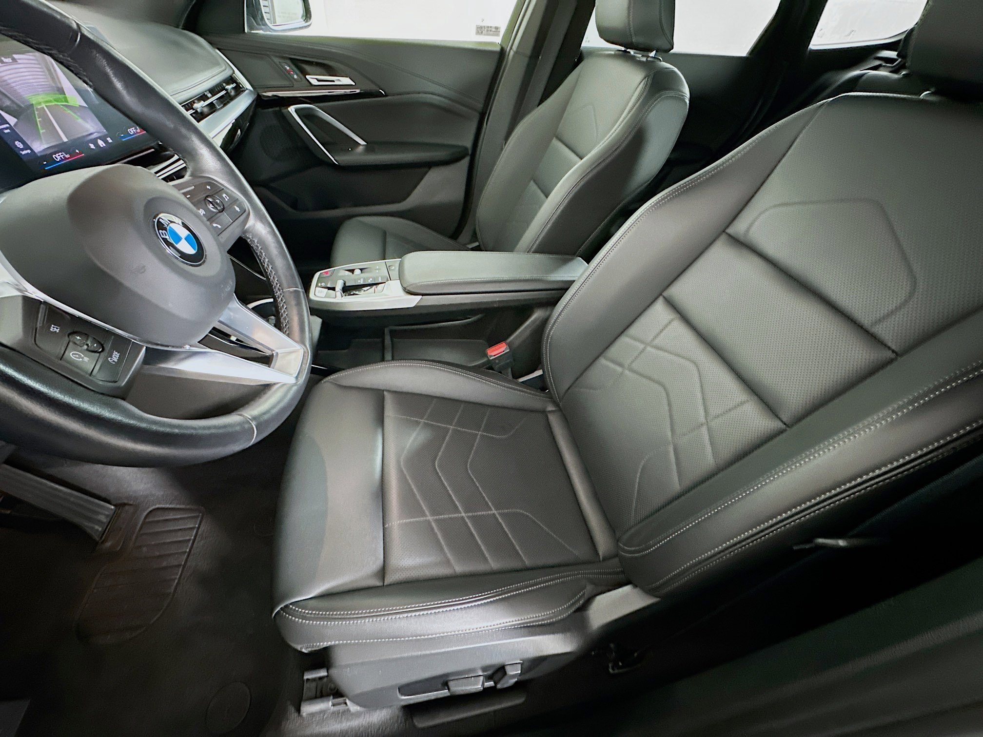 Used 2025 BMW X1 xDrive28i image 13