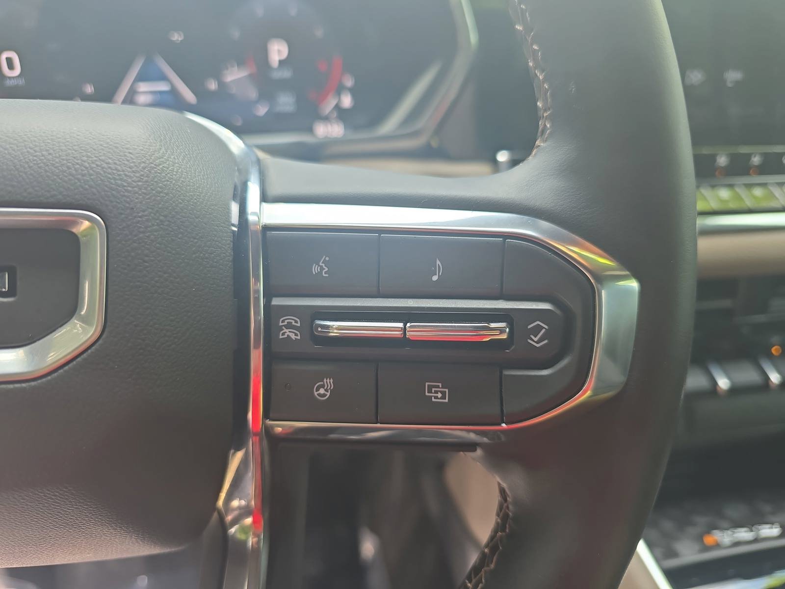 Used 2026 GMC Canyon Denali AWD/4WD image 18