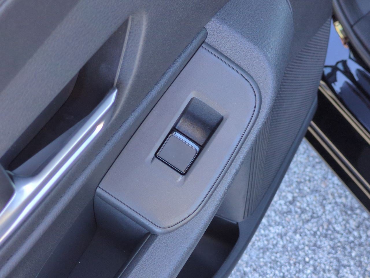 New 2026 Nissan Sentra S w/ Floor Mat Package FWD image 28
