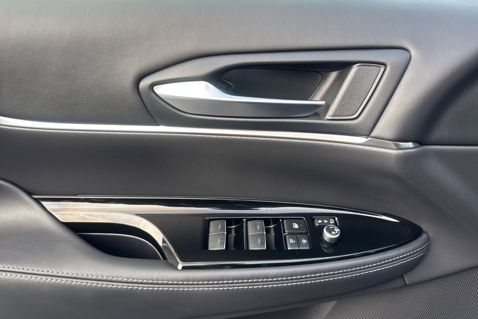 Certified 2023 Toyota Mirai XLE image 15