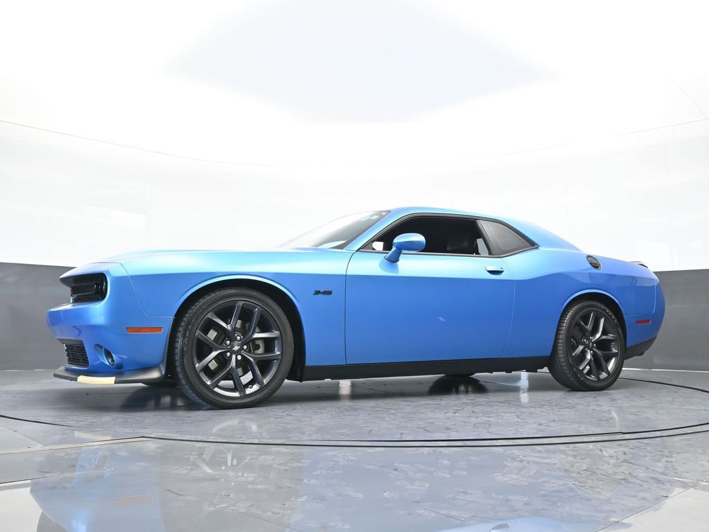 Used 2023 Dodge Challenger R/T w/ Plus Package image 48