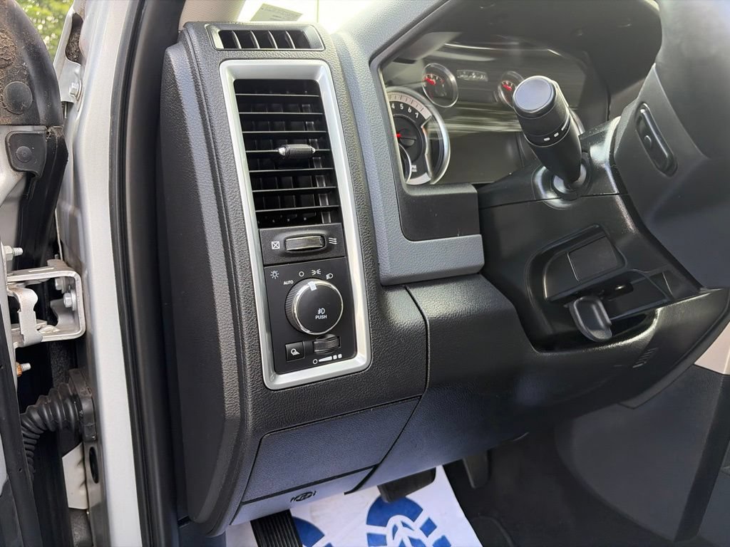 Used 2018 RAM 1500 Big Horn AWD/4WD image 17