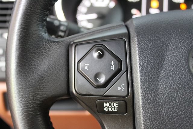Used 2018 Toyota Sequoia Platinum AWD/4WD image 16