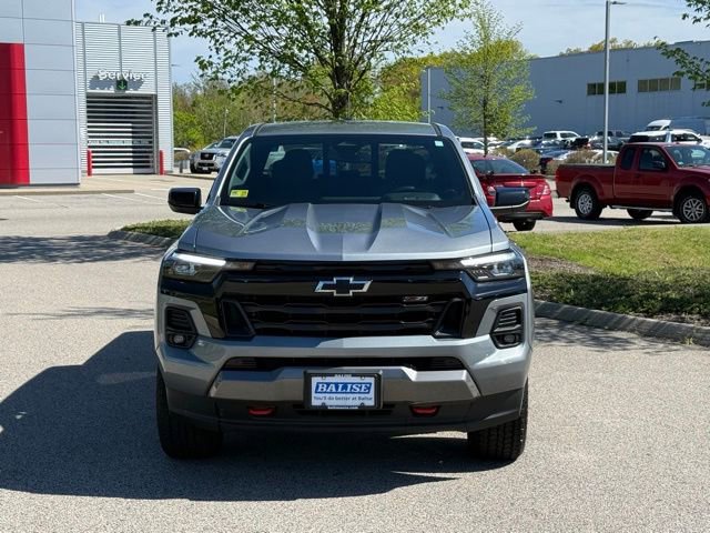 Used 2024 Chevrolet Colorado Z71 w/ Z71 Convenience Package 2 AWD/4WD image 5