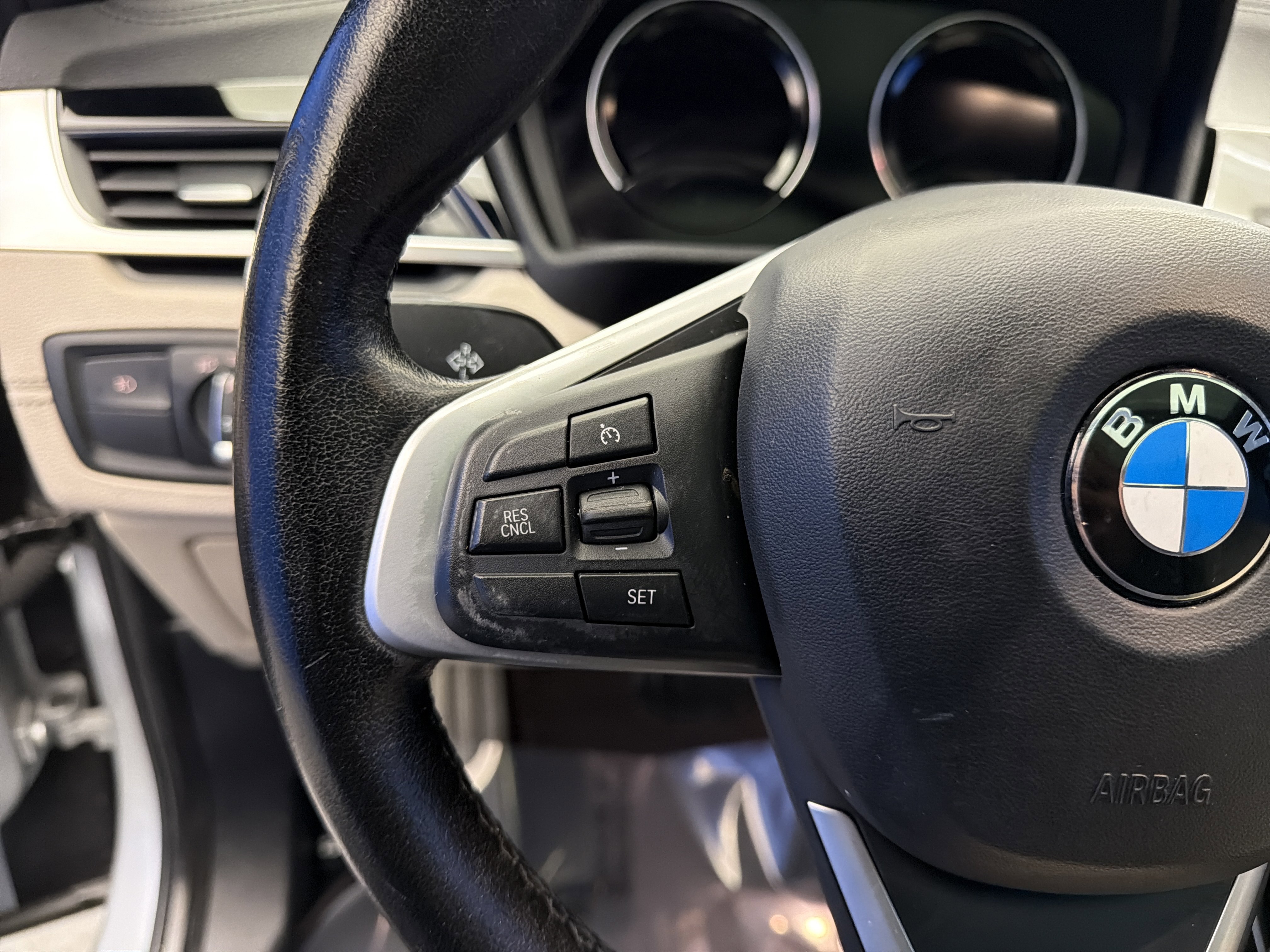 Used 2018 BMW X2 sDrive28i w/ Convenience Package image 16