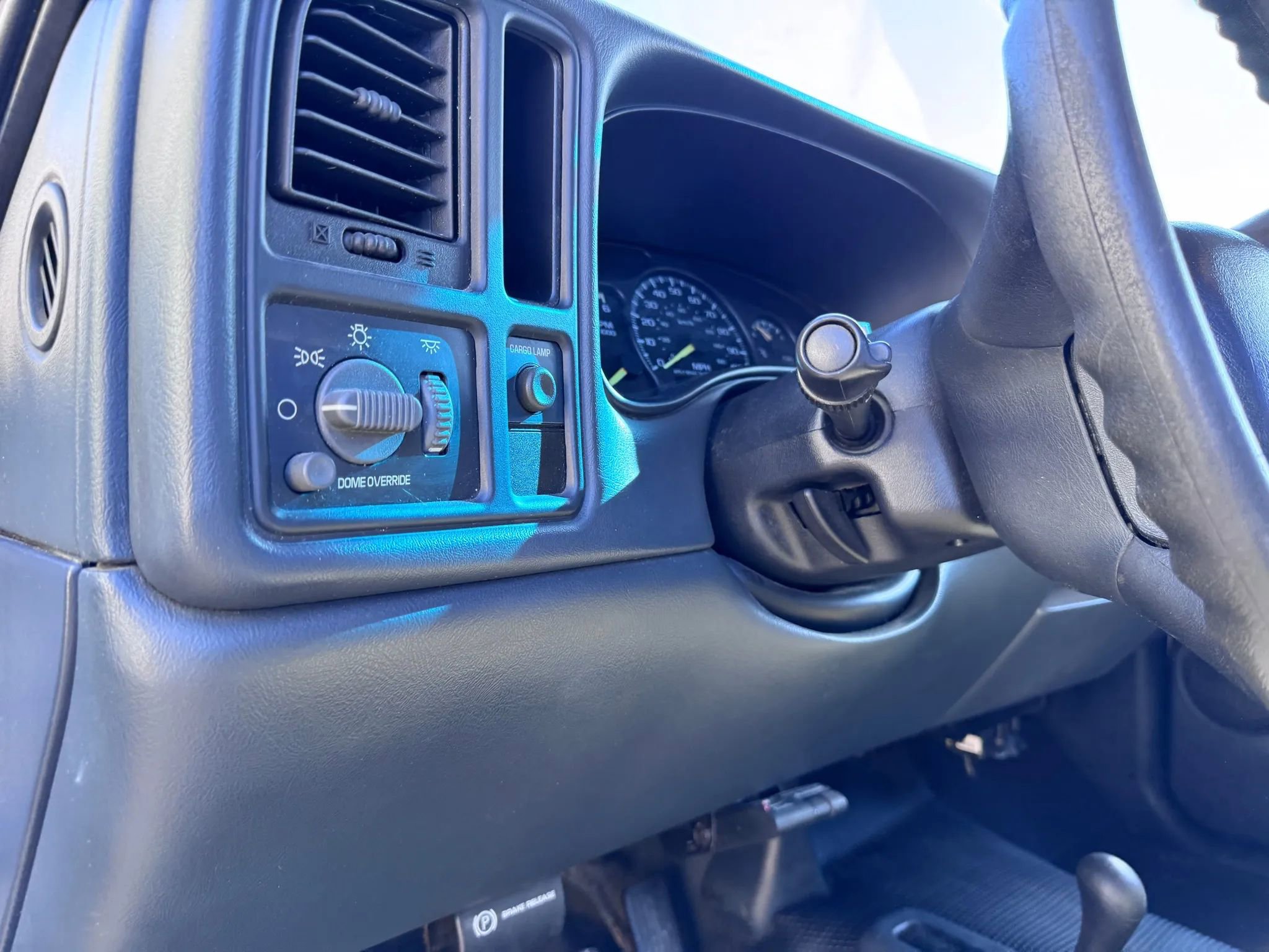 Used 2001 GMC Sierra 3500 SL image 15