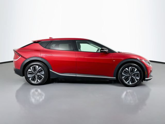 Used 2024 Kia EV6 Light AWD/4WD image 8