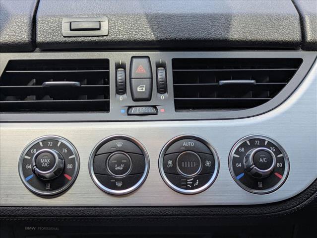 Used 2013 BMW Z4 sDrive28i RWD image 13