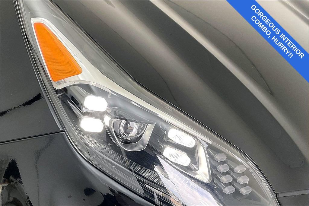 Used 2020 Kia Sportage SX image 38