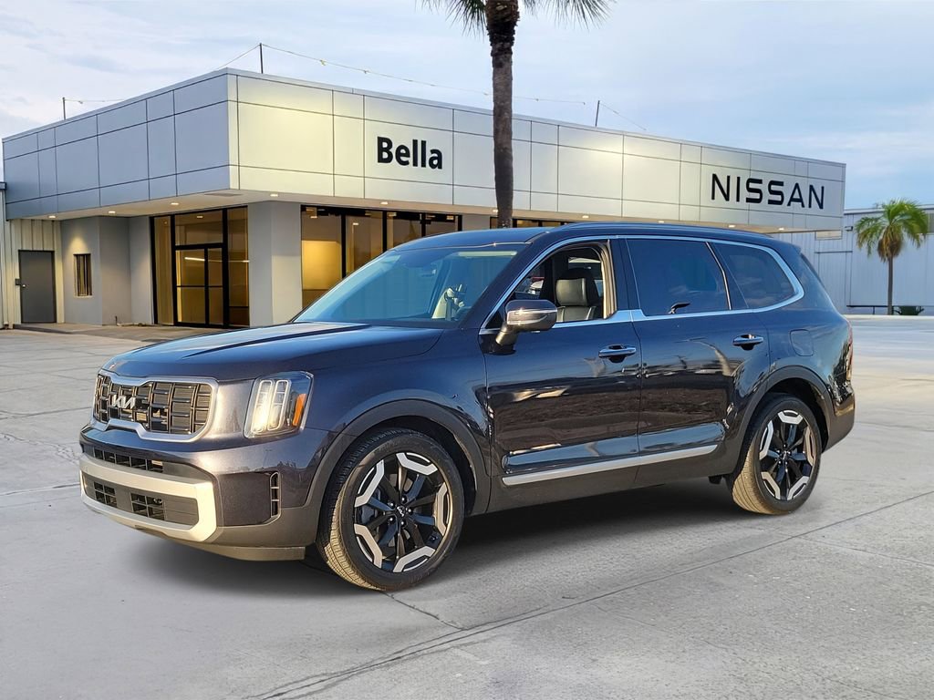 Used 2025 Kia Telluride S image 1