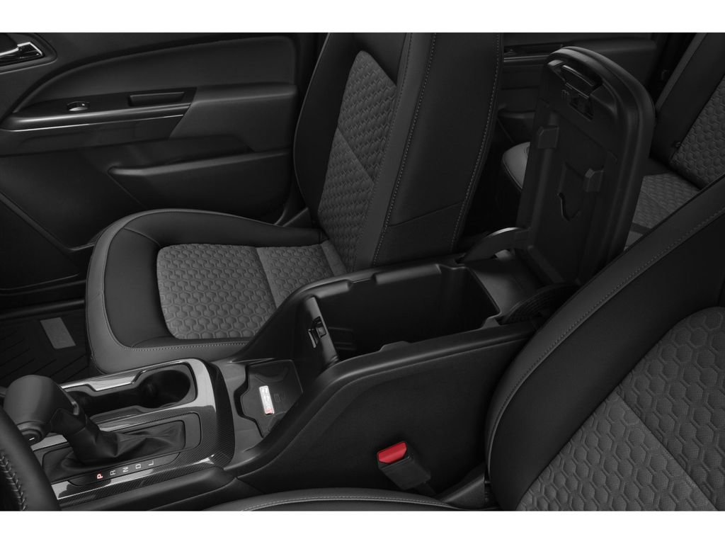 Used 2022 Chevrolet Colorado Z71 w/ Safety Package AWD/4WD image 9
