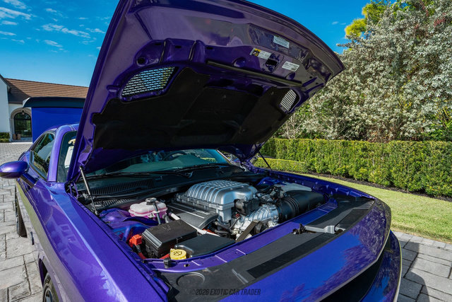 Used 2016 Dodge Challenger SRT Hellcat image 23