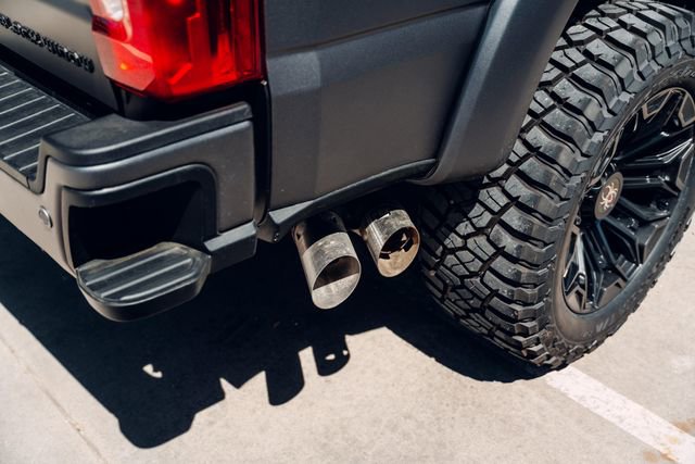 New 2026 Ford F250 Lariat w/ Black Appearance Package AWD/4WD image 12