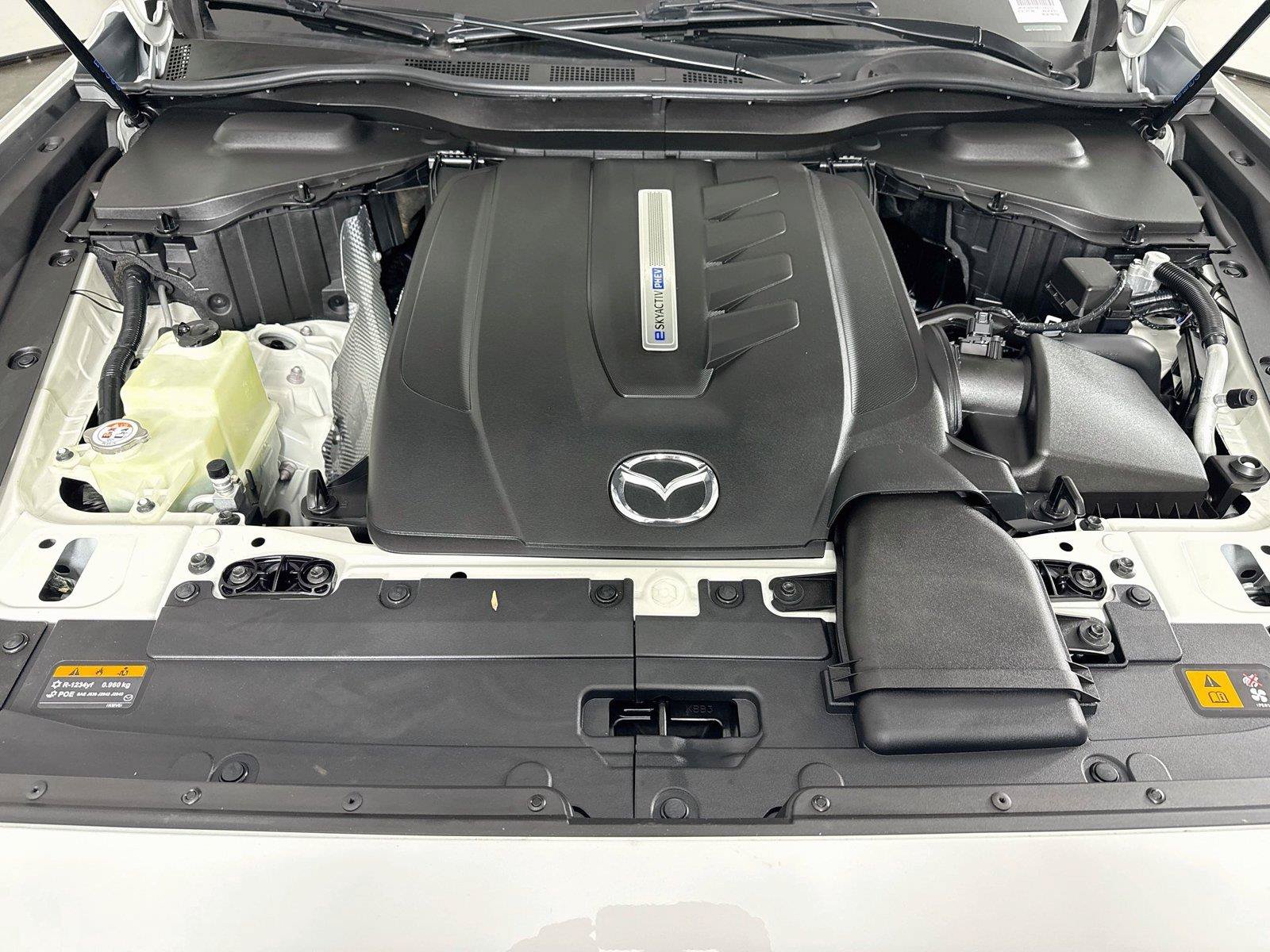 Used 2025 MAZDA CX-70 Plug-In Hybrid w/ Premium Plus AWD/4WD image 46