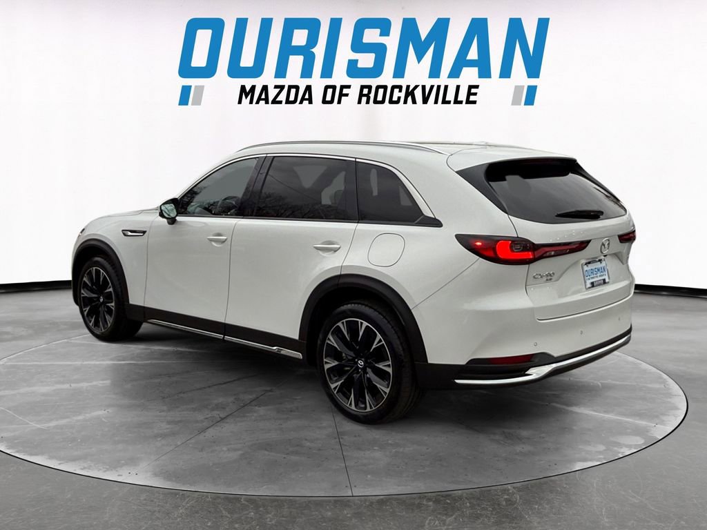Used 2024 MAZDA CX-90 Plug-In Hybrid w/ Premium Plus image 4