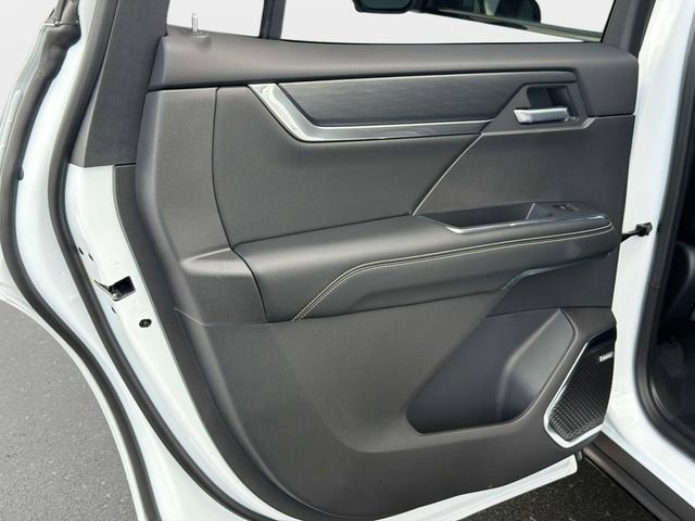 New 2026 GMC Acadia Elevation FWD image 11
