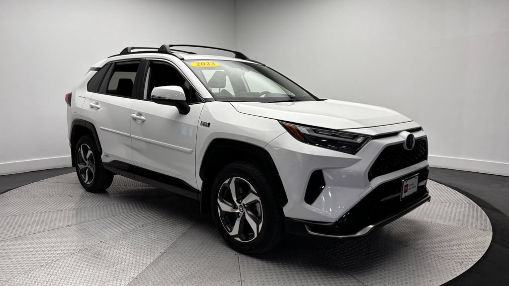 Used 2023 Toyota RAV4 SE w/ Weather & Moonroof Package AWD/4WD image 47