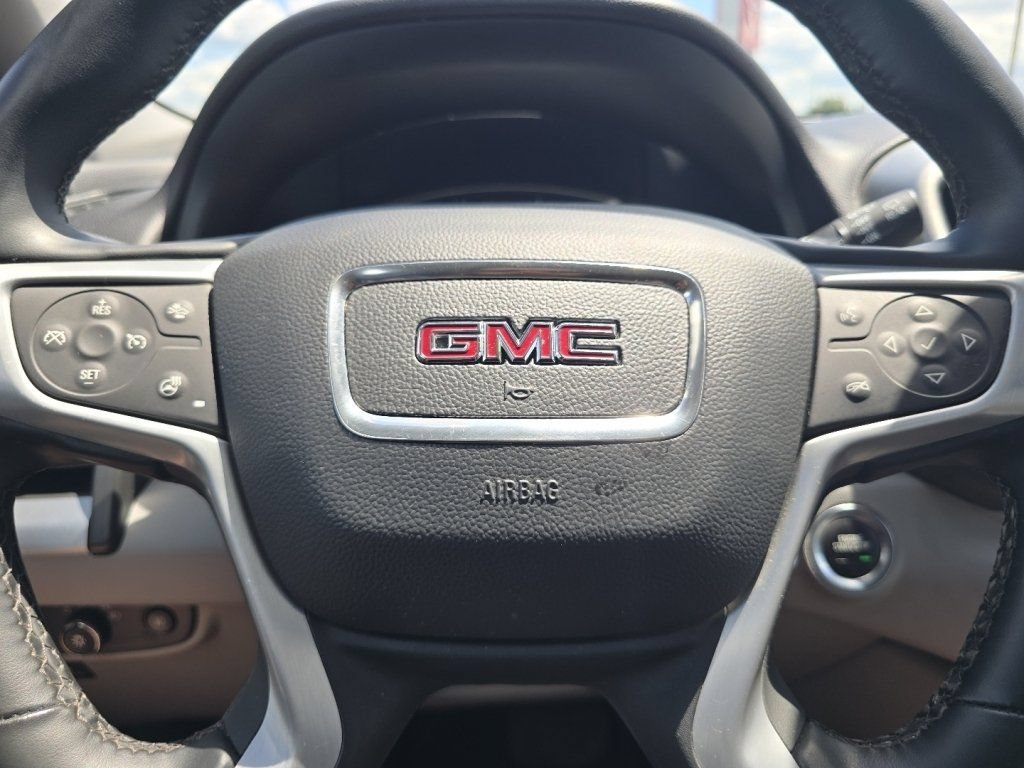 Used 2024 GMC Terrain SLT FWD image 27