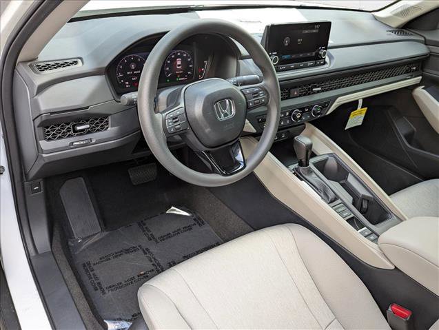 New 2025 Honda Accord SE image 3