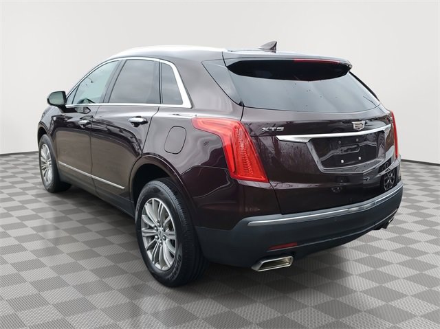 Used 2017 Cadillac XT5 Luxury w/ Driver Awareness Package image 4