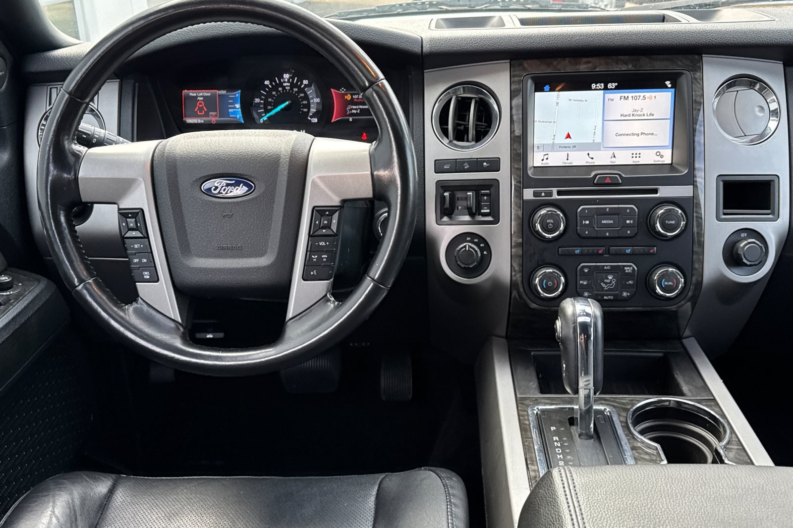 Used 2017 Ford Expedition EL Limited w/ Equipment Group 301A AWD/4WD image 14