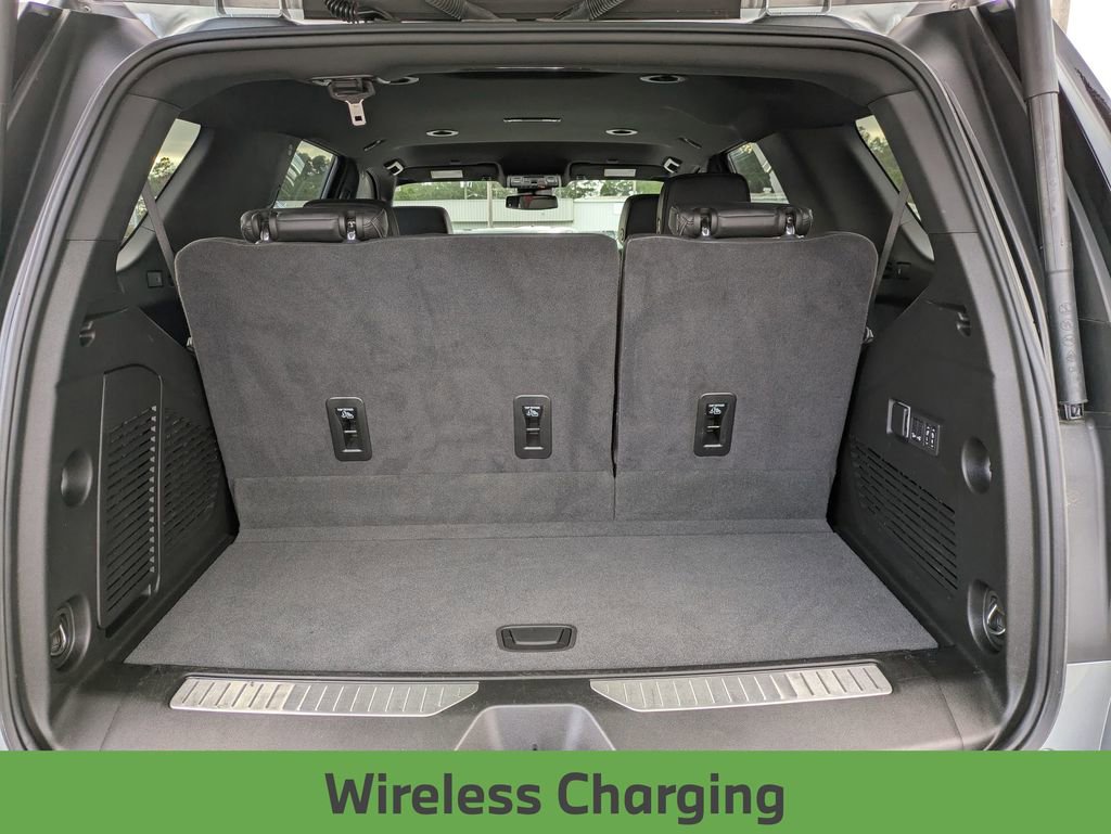 Used 2024 Chevrolet Tahoe RST w/ Luxury Package image 31