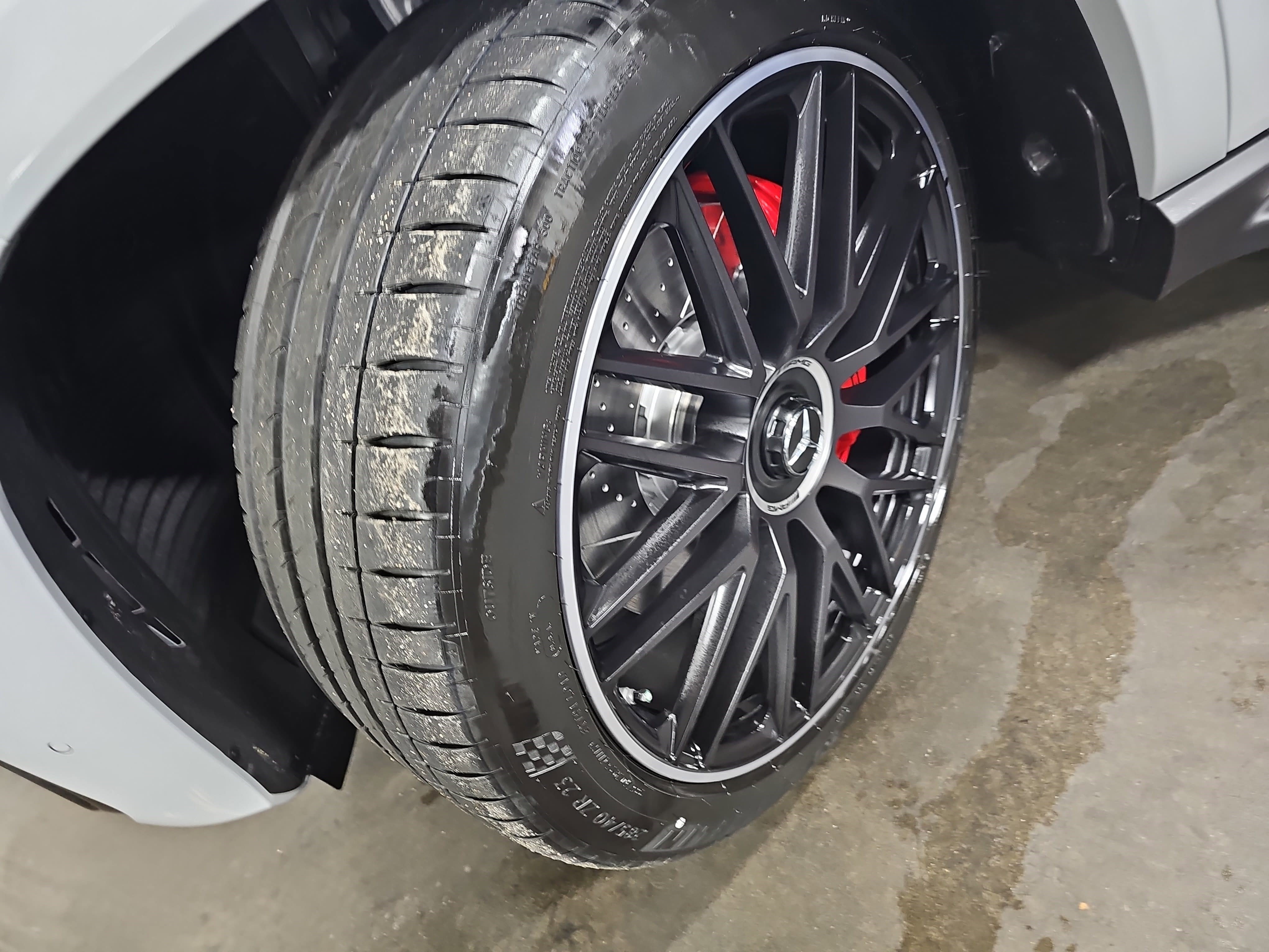 New 2026 Mercedes-Benz GLS 63 AMG 4MATIC image 35