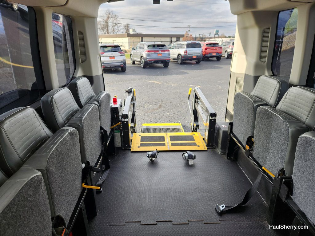 Used 2020 Ford Transit 350 XL image 45