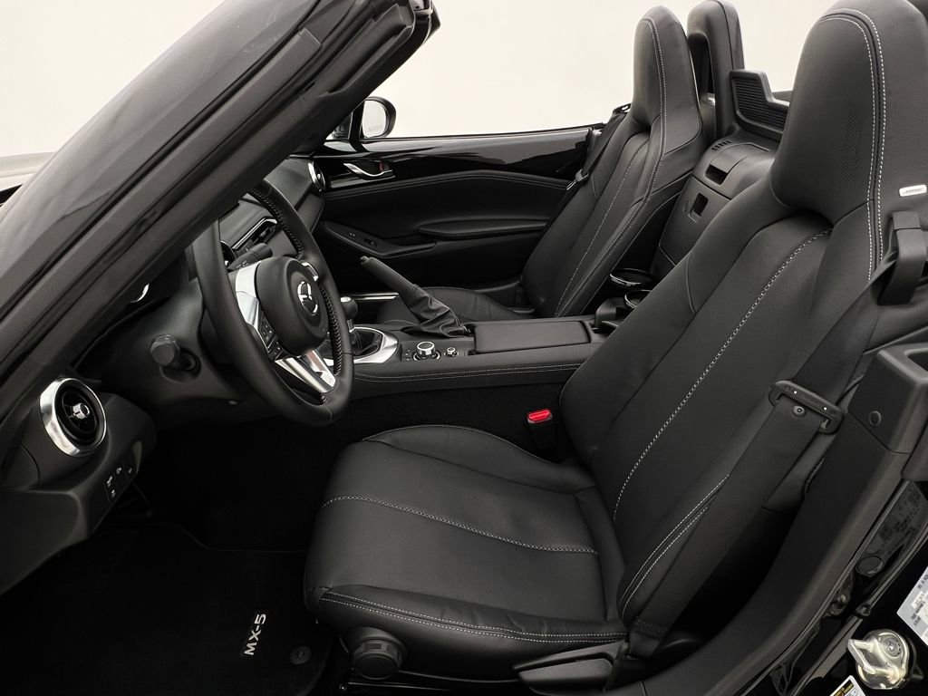 Used 2024 MAZDA MX-5 Miata Grand Touring image 14