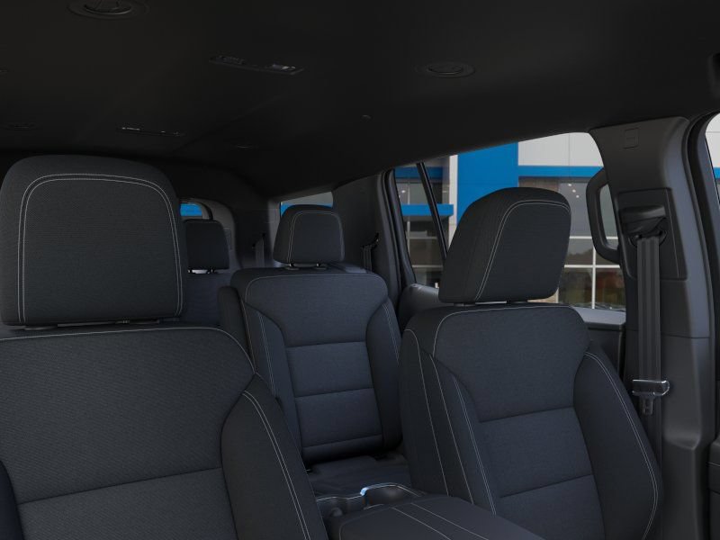 New 2027 Chevrolet Traverse LT w/ LPO, Floor Liner Package FWD image 24