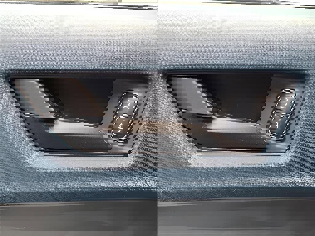 Used 2022 Ford Maverick XL image 14