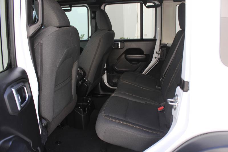 Used 2025 Jeep Wrangler Unlimited Sport image 12