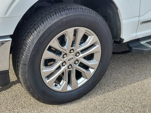 Certified 2025 Ford F150 Lariat w/ Equipment Group 501A Mid AWD/4WD image 9