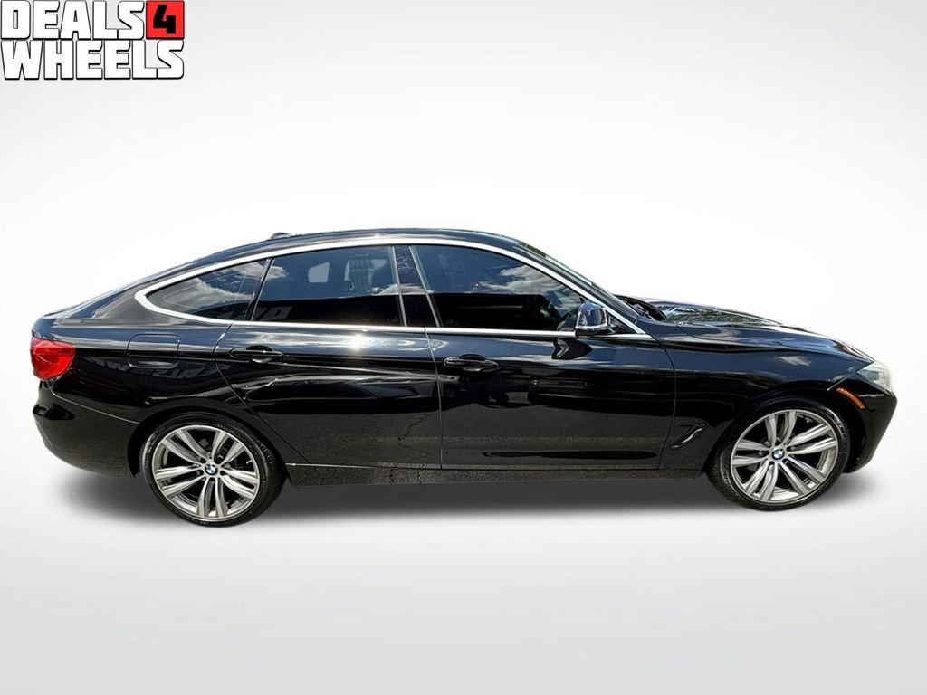 Used 2018 BMW 330i Gran Turismo xDrive AWD/4WD image 2