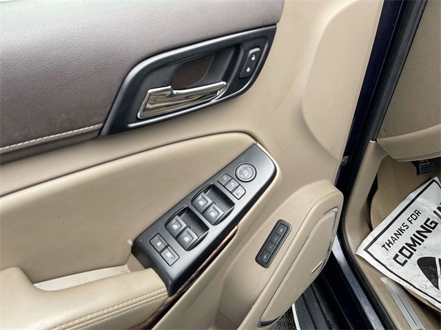 Used 2020 GMC Yukon XL SLT w/ Premium Edition image 23