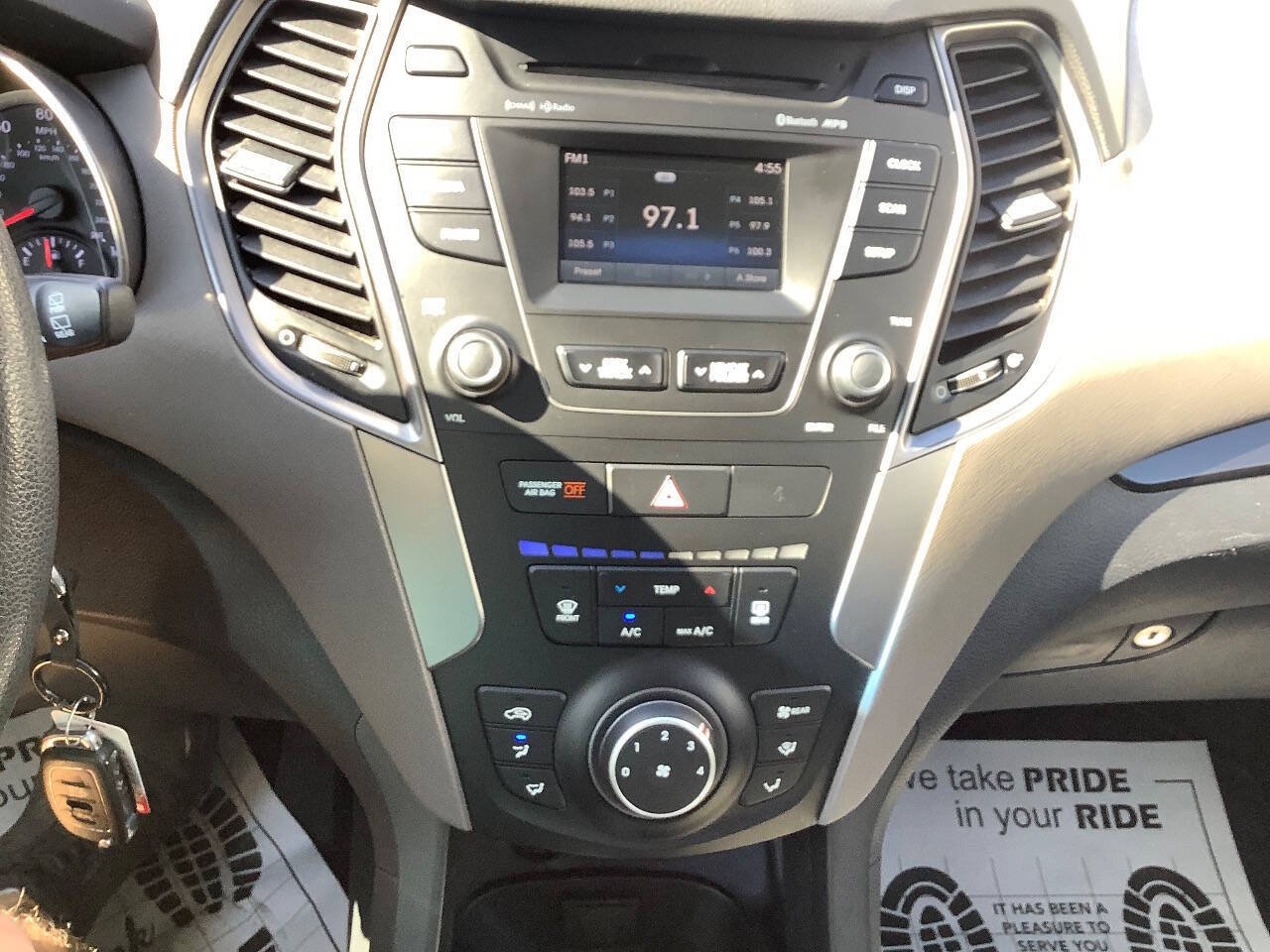 Used 2015 Hyundai Santa Fe GLS AWD/4WD image 43