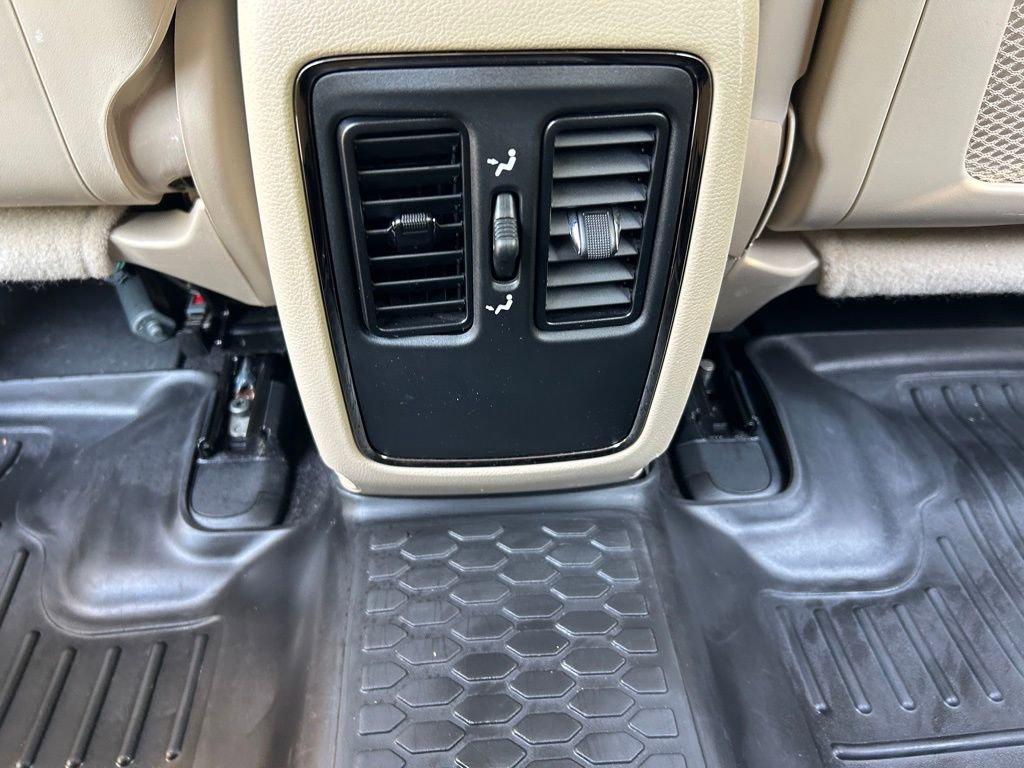 Used 2019 Dodge Durango GT RWD image 38